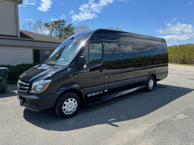Mercedes Sprinter exterior